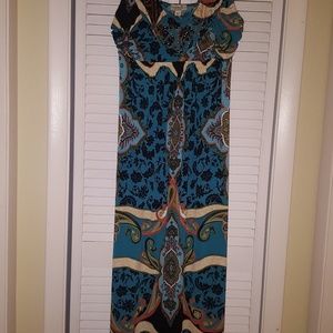 Sleeveless multicolored dress